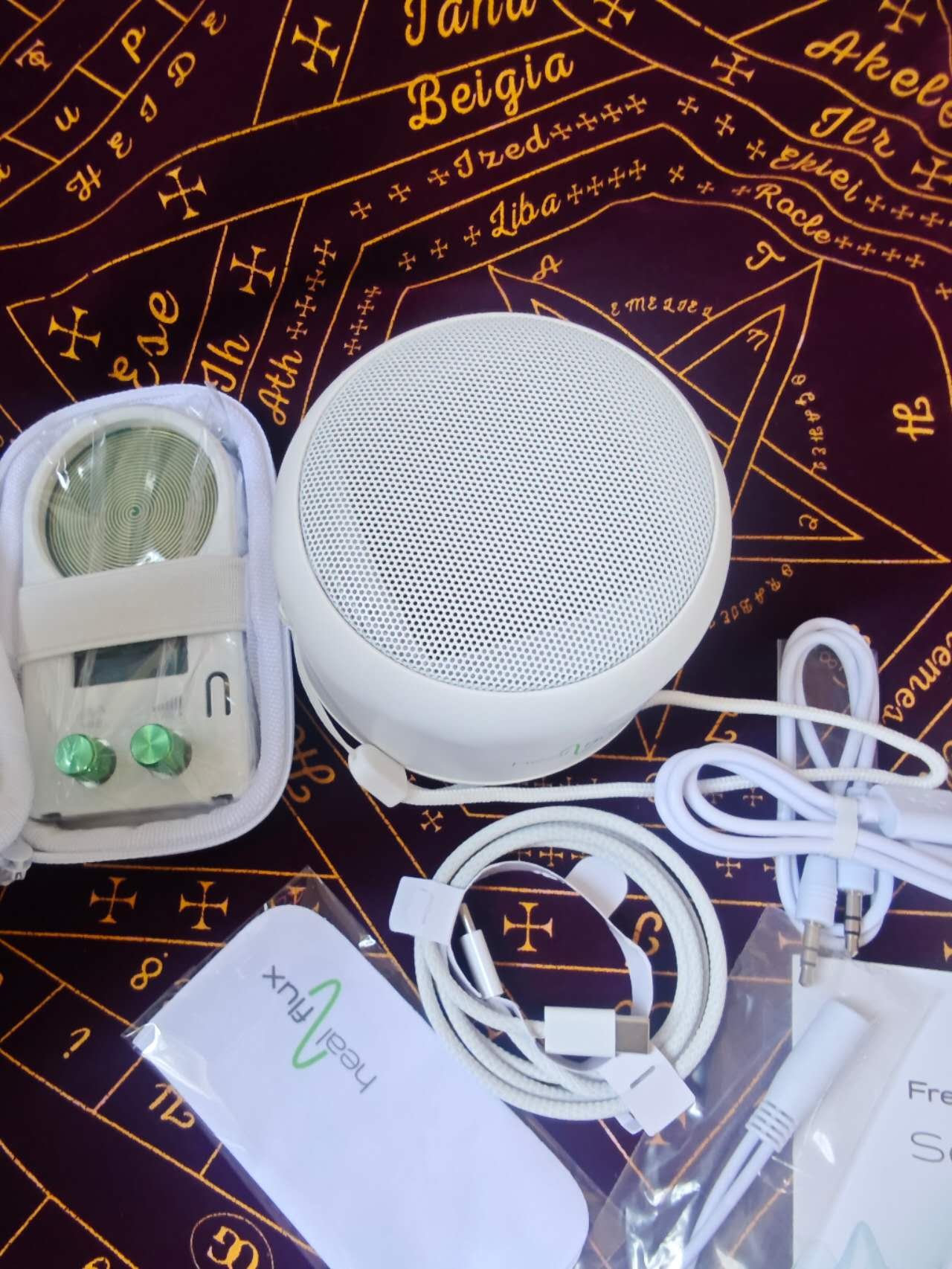 Sound Bath Guide – Healflux Sound Therapy Tools Sound bath guide featuring frequency-based sound therapy tools from Healflux for vibrational healing at home